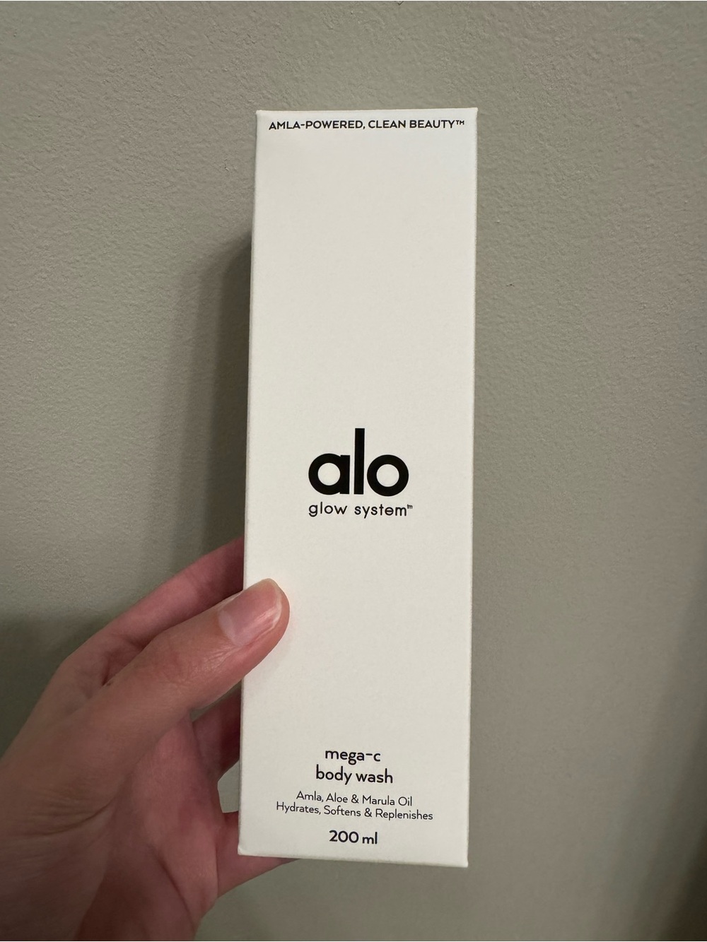 ALO Glow System Mega C Body Wash 6.7 oz / 200mL Full Size